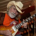 Allman Brothers Band pays tribute to co-founder Dickey Betts