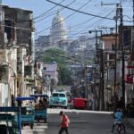 US commander meets with Cuban military officials